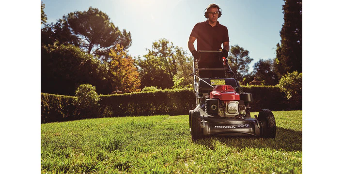 Expert Lawn Mower Repair Tips To Keep Your Grass Looking Great