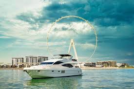 Ultimate Boat Cruise Hire Guide
